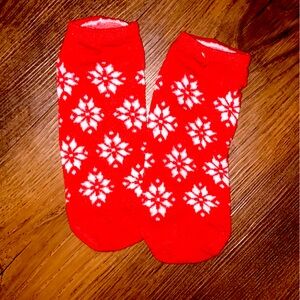 Festive Socks Snowflakes design holiday socks so cute red and white used socks